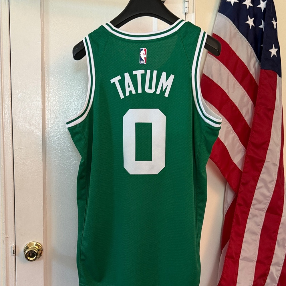 Nike Boston Celtics Jersey - Picture 2 of 5